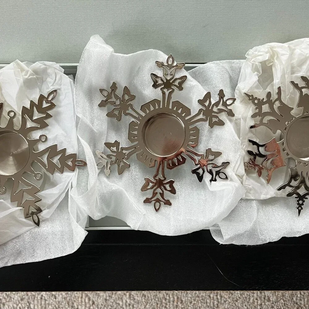 New In the Box Restoration Hardware Snowflake Tealight Candle Holders Set of 3